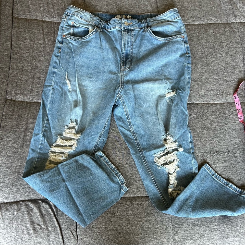 WILD FABLE High Rise Mom Jean 14